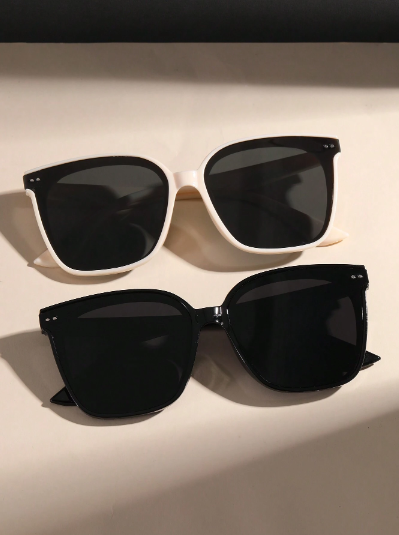 Ensemble de 2 paires de lunettes carrées à la mode Y2K pour femmes, ornées de clous, adaptées pour un usage quotidien, les fêtes en extérieur, et les accessoires de plage pour la protection des yeux