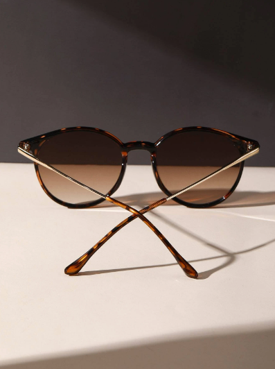 Lunettes de soleil vintage avec verres teintés léopard, protection UV, style bohème classique